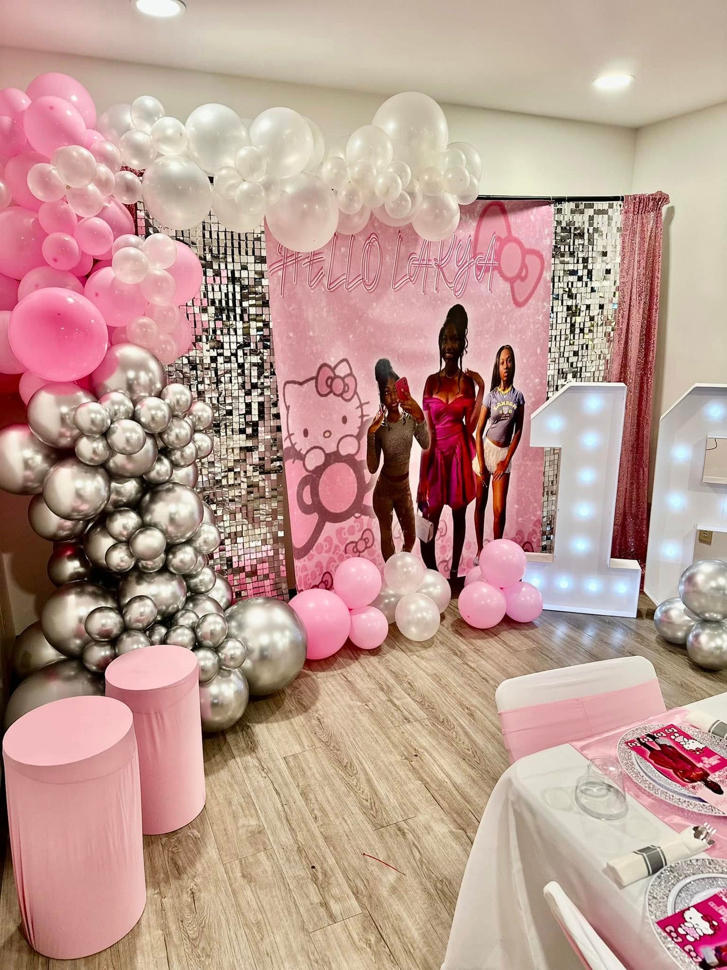 Custom Banner & Backdrops