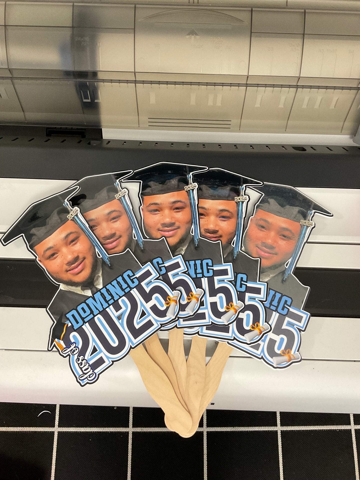 Graduation Photo Fan ( READ THE DESCRIPTION)